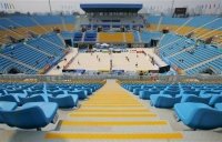 Олимпийские игры привели к появлению в Китае большого количества новшеств, таких как первый стадион для пляжного волейбола. Стадион будет установлен в парке Чаоян и вместит 12 000 болельщиков. В Пекин уже начаты поставки особого Олимпийского песка.