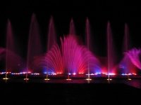 Шоу поющих и танцующих фонтанов в Протарасе