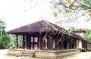 Храм Эмбекке Девалая (Embekke Devalaya), Канди
