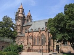  - (Worms Cathedral)