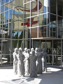        (International Museum of the Red Cross and Red Crescent), 
